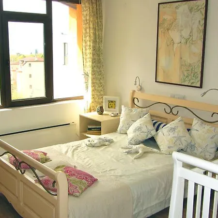 Sun & Seaview Apartment