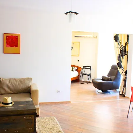 Apartment Sun & Seaview Warna